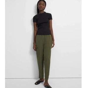 Theory women’s silk Bonsai cargo pants, army green, Bloomingdale’s size small.